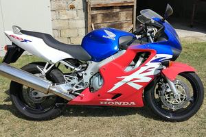 Honda cbr 600 f