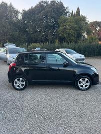 Suzuki Swift 1.3 5p. GLX TENUTA BENISSIMO!