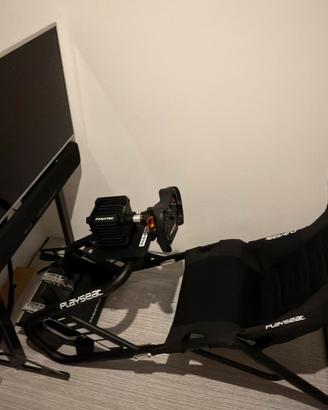 Simulatore fanatec + tv4k+ sedile + xbox series x