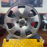 Cerchi in lega Audì A 4 originali da 15 pollici