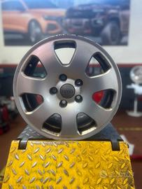 Cerchi in lega Audì A 4 originali da 15 pollici