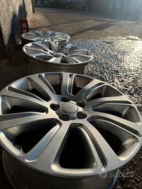 Cerchi in lega 18 Land rover Discovery sport ford