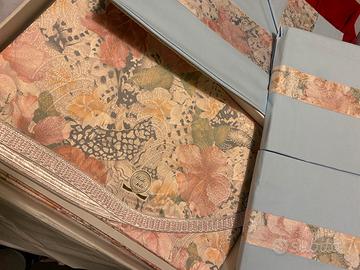 Set lenzuola matrimoniale con copriletto