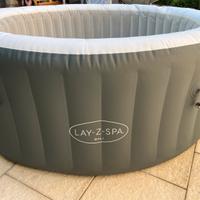 Lay-Z-Spa Bali AirJet 4 persone