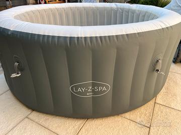 Lay-Z-Spa Bali AirJet 4 persone