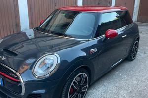 MINI John Cooper Works Challenge edition