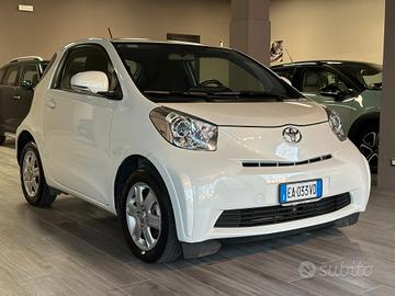 Toyota iQ 1.0 Sol