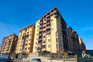 Rivoli. Quadrilocale con box auto