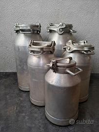 Bidoni per latte vintage in alluminio