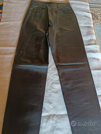 pantaloni in pelle uomo