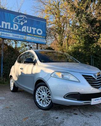 LANCIA Ypsilon 1.2 69 CV 5 porte Gold
