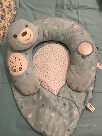 Cuscino neonato tummy time