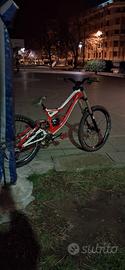 Specialized Demo 8 - taglia S - 1200€ trattabili