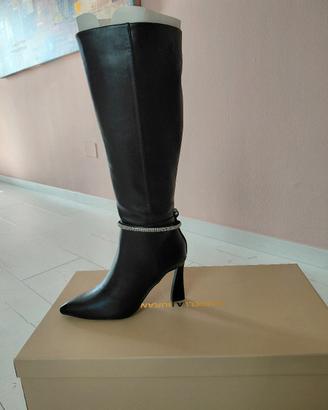 stivali lunghi neri Mariella burani
