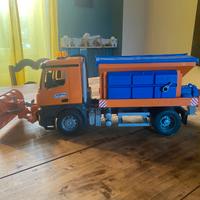 Camion spazzaneve giocattolo