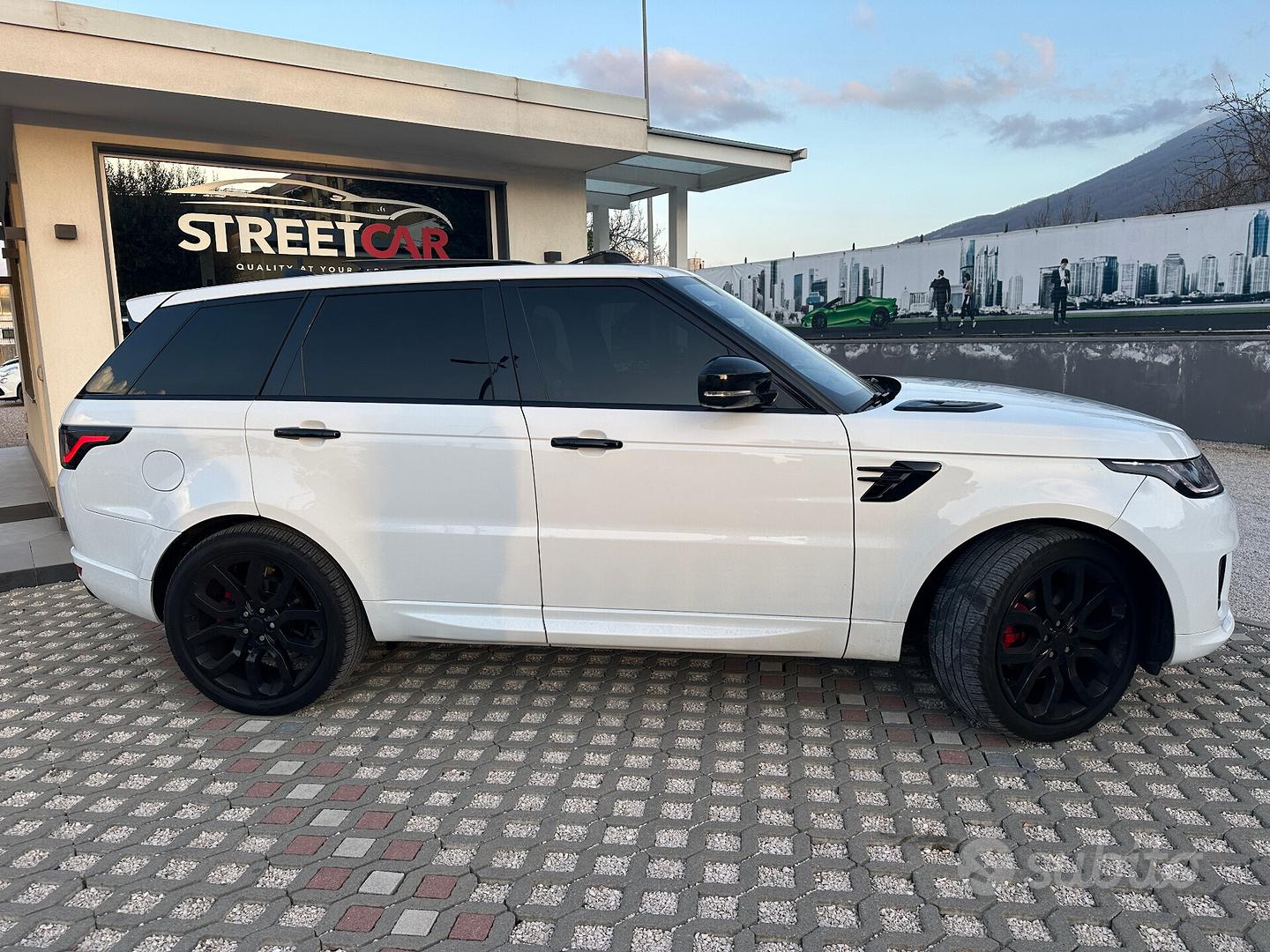 Land Rover Range Rover Sport 2018 photo 2