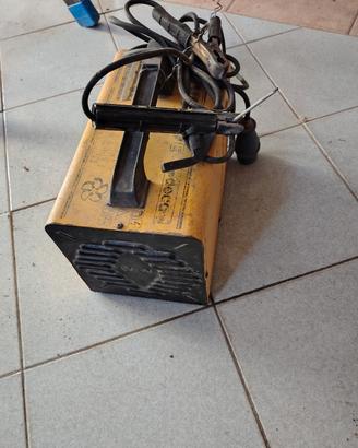 saldatrice elettrica 220