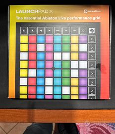 Novation Lauchpad X controller MIDI