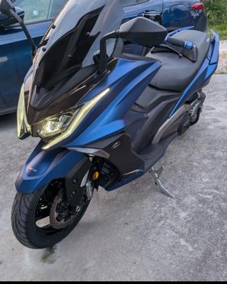 Kymco AK550 mod. Proma performance 2020