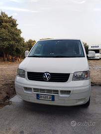 Volkswagen trasporter t5 