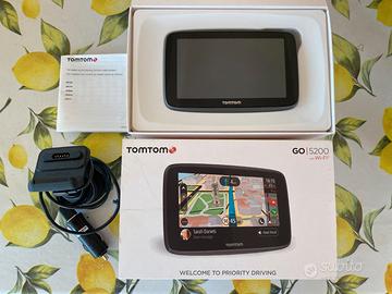  TomTom Navigatore GO 5200 wifi