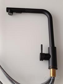 miscelatore Nero con doccetta estraibile 