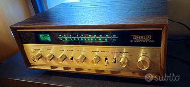 Sintoamplificatore  Superscope R250