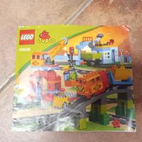 trenino elettrico lego duplo