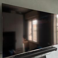 TV Samsung NU8000 55” + Soundbar + Subwoofer