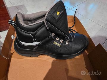 Scarpa antinfortunistica