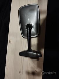 Specchietto auto d'epoca