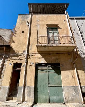 Casa indipendente a Partinico, Via Frank Zappa
