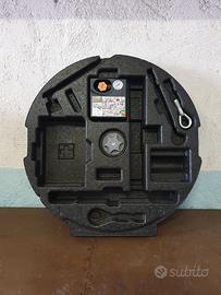 Supporto kit gonfiaggio Nissan Qashqai