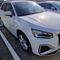 Audi Q2 30 TDI S tronic Identity Black