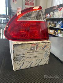 Auto. Gruppo ottico post. Sx Est.  Seat Leon 2000