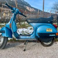 Vespa 125 px