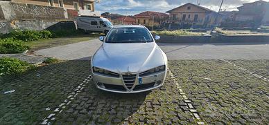 Alfa 159