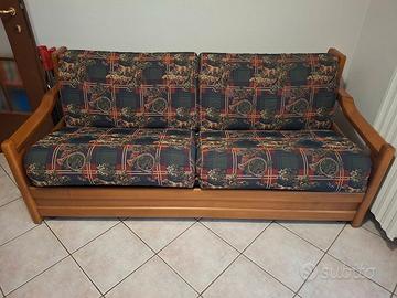 Divano letto matrimoniale