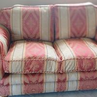 Divani di stile nuovi