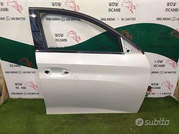 Porta portiera anteriore destro peugeot 208 2019