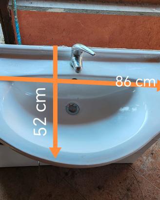 Mobile bagno con lavandino