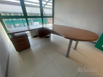 Scrivania da ufficio (come nuova)