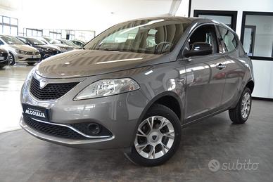 Lancia Ypsilon 0.9 TwinAir 85 CV 5 porte Metano Ec