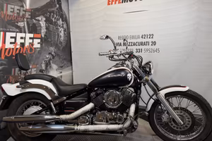 Yamaha XVS 650 Drag Star "tua a 64 euro al mese"