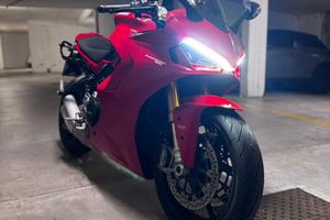 Ducati Supersport 950s