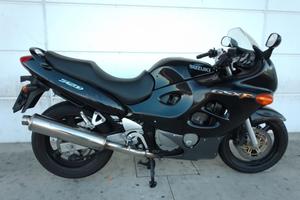 Suzuki GSX750F