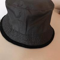 Cappello double-face