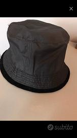 Cappello double-face