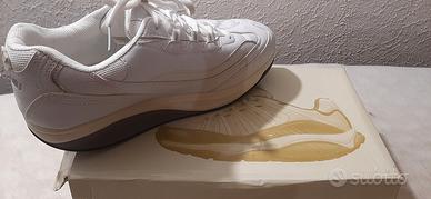 Scarpe Kangoo jump da rimbalzo taglia 43