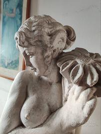 statua da giardino  in cemento